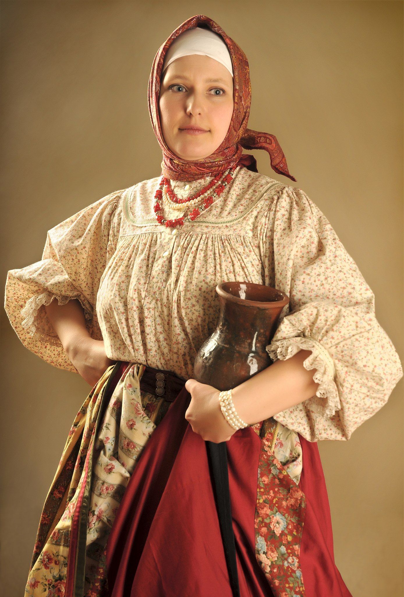 Girls in Slavic costumes in Shantou